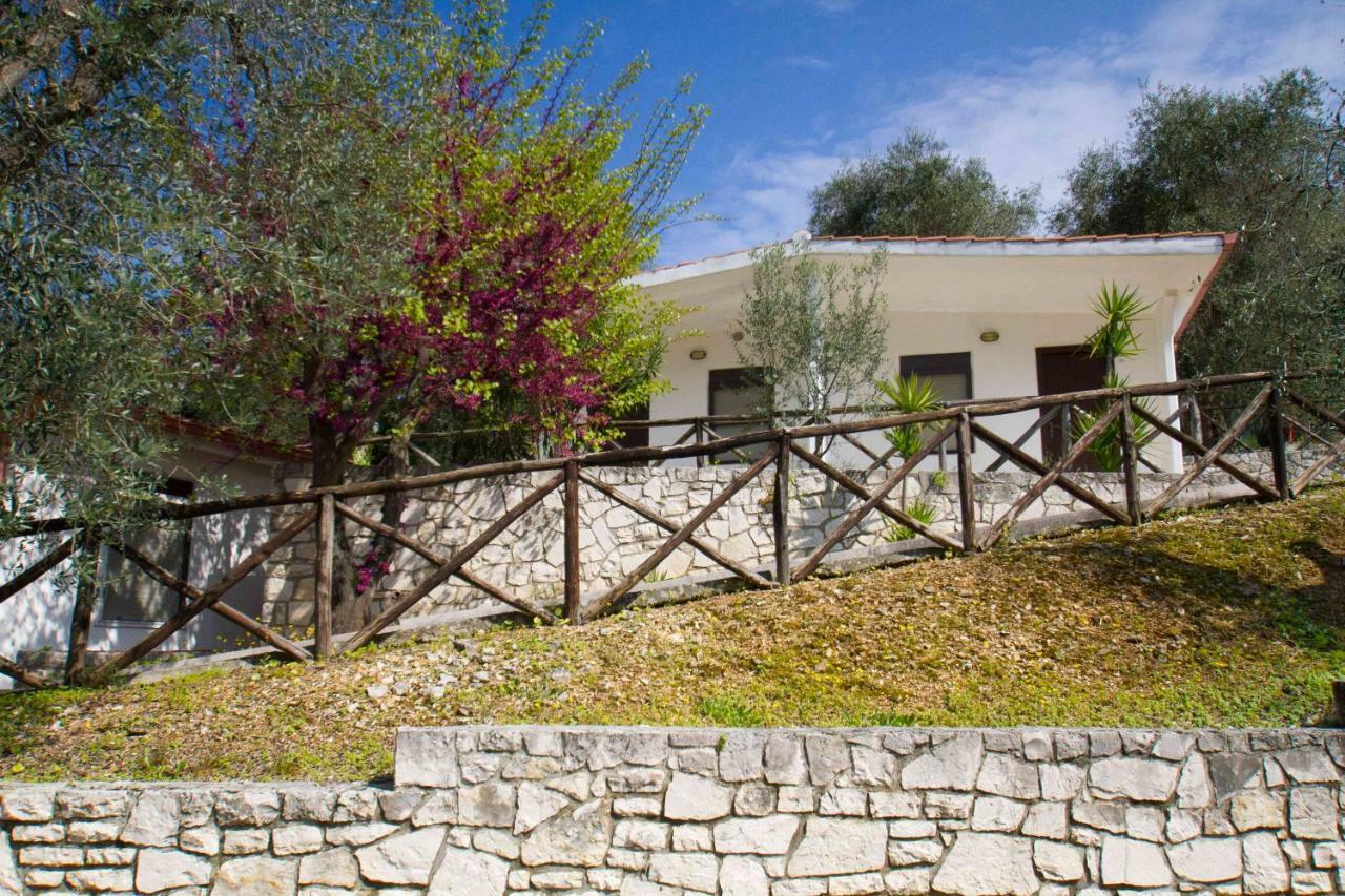 Village Valle D'Oro Aparthotel San Menaio Exterior photo